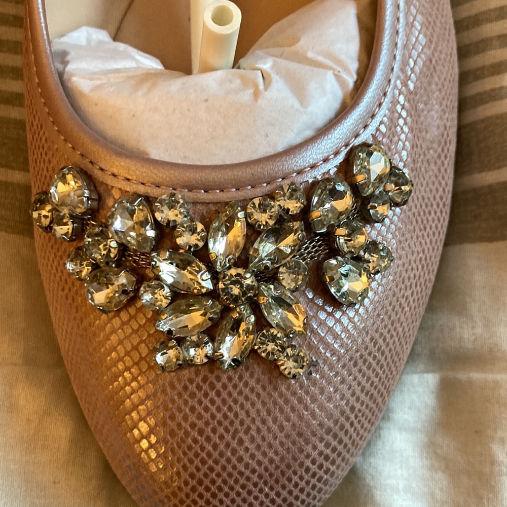 New Wide 8.5  easy spirit Kristy pink flats size 8.5 wide - Picture 4 of 8